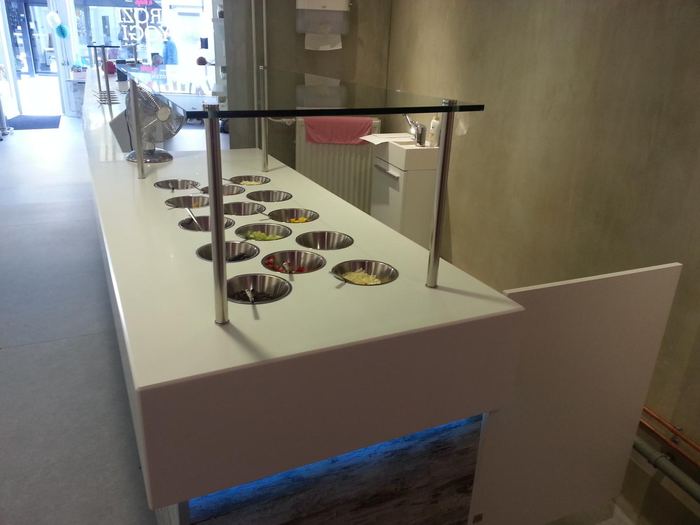 Frozen yogurt bar Frozi Yogi — Frozen yogurt bar, Tilburg, foto 11
