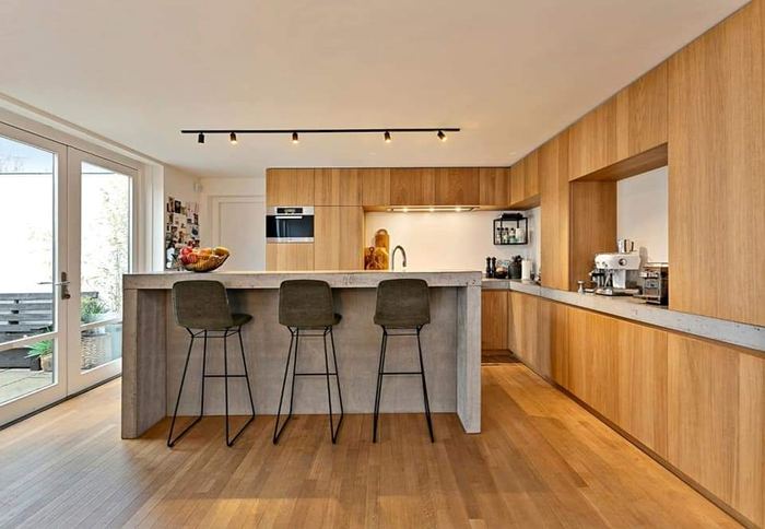 Woonhuis in eiken en beton